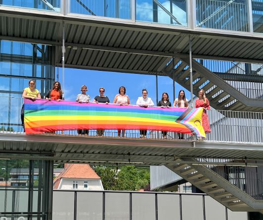 Universität für Weiterbildung Krems bekennt sich anlässlich des Pride-Month zu Geschlechtervielfalt