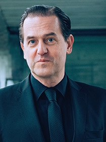 © Daniel Novotny Alen Vitas