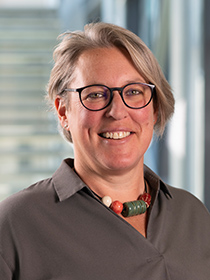 © Daniel Novotny Brigitte Piso