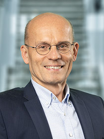 © Daniel Novotny Walter Michael Strobl