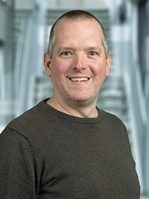 © Daniel Novotny Vladislav Semak